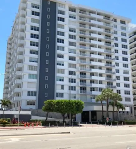 5825 Collins Avenue Miami Beach FL 33140
