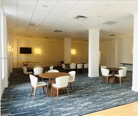 5825 Collins Avenue Miami Beach FL 33140