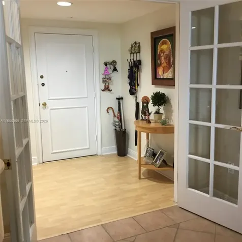 5825 Collins Avenue Miami Beach FL 33140