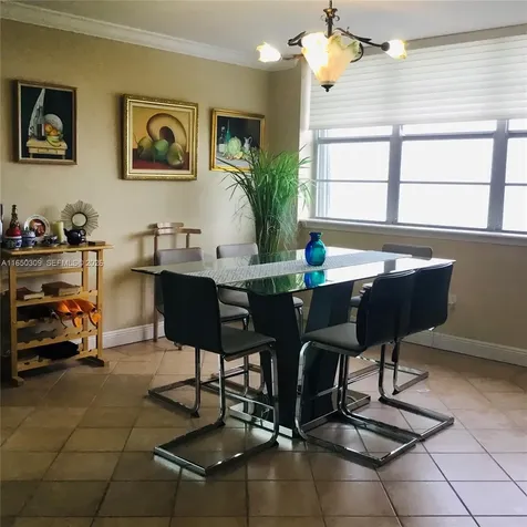 5825 Collins Avenue Miami Beach FL 33140