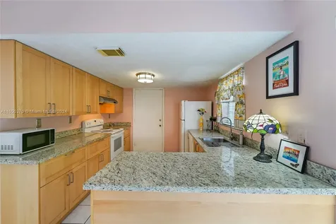 12673 NW 8th Way Miami FL 33182