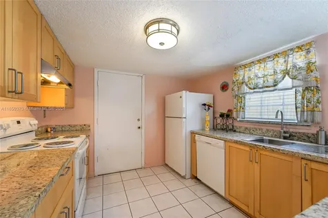 12673 NW 8th Way Miami FL 33182