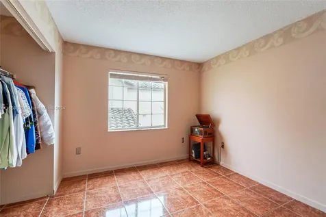 12673 NW 8th Way Miami FL 33182