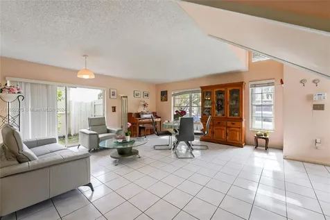 12673 NW 8th Way Miami FL 33182