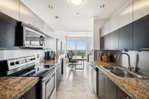 19707 Turnberry Way Aventura FL 33180