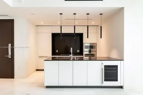 300 Biscayne Boulevard Way Miami FL 33131