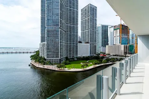 300 Biscayne Boulevard Way Miami FL 33131