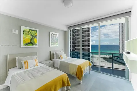 17550 Collins Avenue Sunny Isles Beach FL 33160
