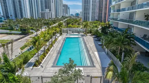 17550 Collins Avenue Sunny Isles Beach FL 33160