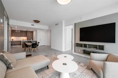 17550 Collins Avenue Sunny Isles Beach FL 33160