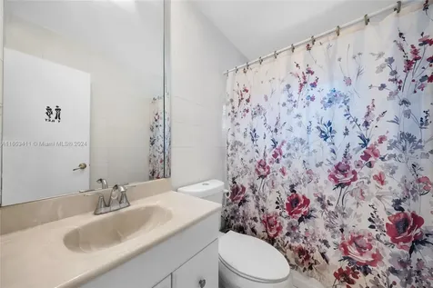 1125 NE 6th Street Hallandale Beach FL 33009
