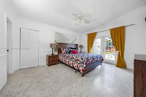 1125 NE 6th Street Hallandale Beach FL 33009
