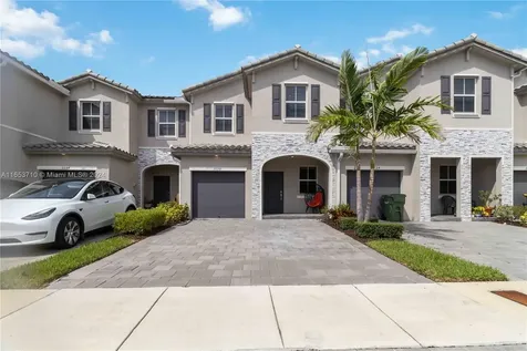 1130 SE 26th Terrace Homestead FL 33035