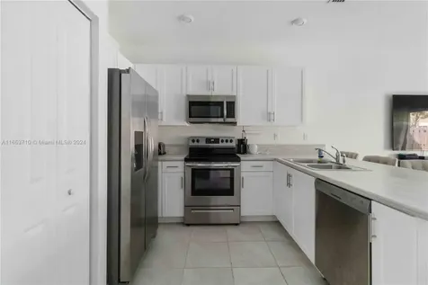 1130 SE 26th Terrace Homestead FL 33035