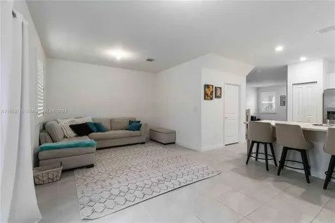 1130 SE 26th Terrace Homestead FL 33035