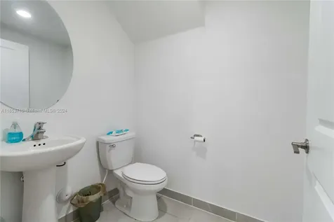 1130 SE 26th Terrace Homestead FL 33035