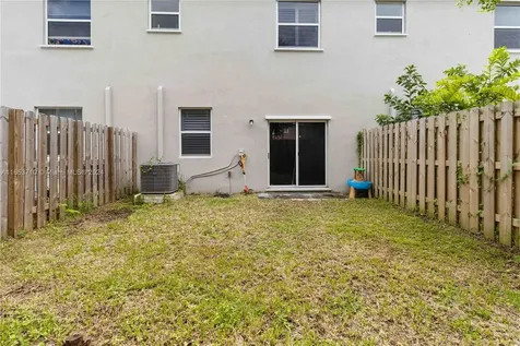 1130 SE 26th Terrace Homestead FL 33035
