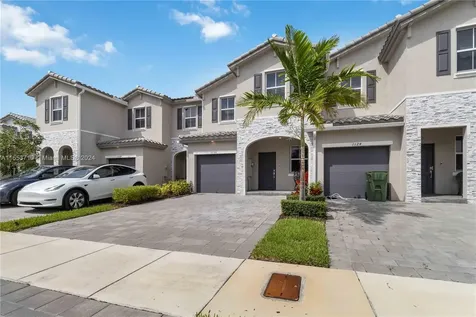1130 SE 26th Terrace Homestead FL 33035