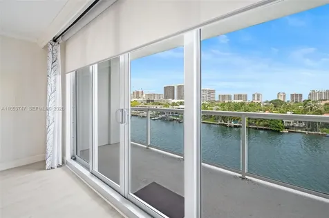 9381 E Bay Harbor Drive Bay Harbor Islands FL 33154