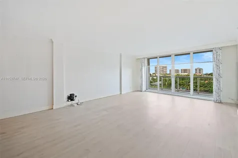 9381 E Bay Harbor Drive Bay Harbor Islands FL 33154