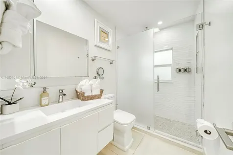 401 Calle Limon Marathon FL 33050