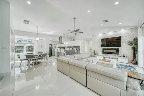 401 Calle Limon Marathon FL 33050