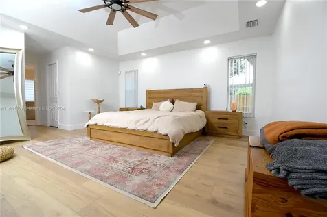 5024 NW 97th Drive Coral Springs FL 33076