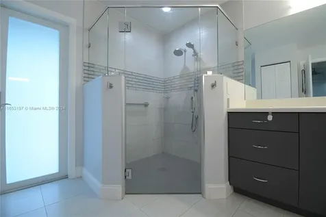 5024 NW 97th Drive Coral Springs FL 33076