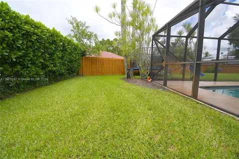 5024 NW 97th Drive Coral Springs FL 33076