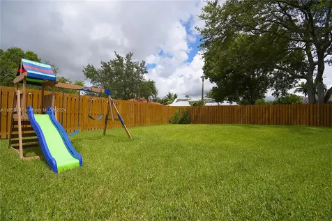 5024 NW 97th Drive Coral Springs FL 33076