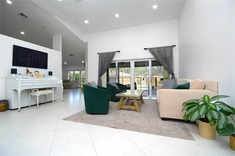 5024 NW 97th Drive Coral Springs FL 33076