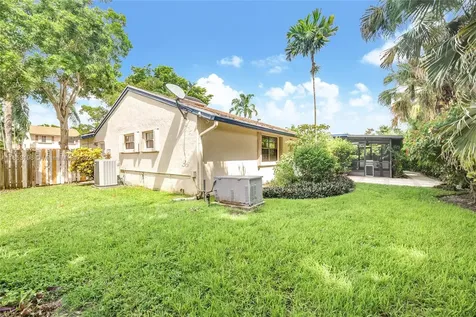 14610 Kirsten Court Davie FL 33325
