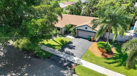 14610 Kirsten Court Davie FL 33325