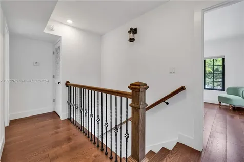 52 NE 46th Street Miami FL 33137