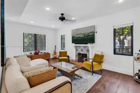 52 NE 46th Street Miami FL 33137