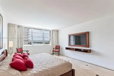 5640 Collins Avenue Miami Beach FL 33140