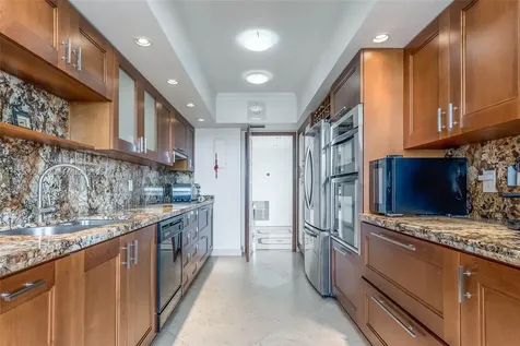 5640 Collins Avenue Miami Beach FL 33140