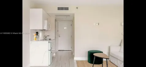 19201 Collins Avenue Sunny Isles Beach FL 33160