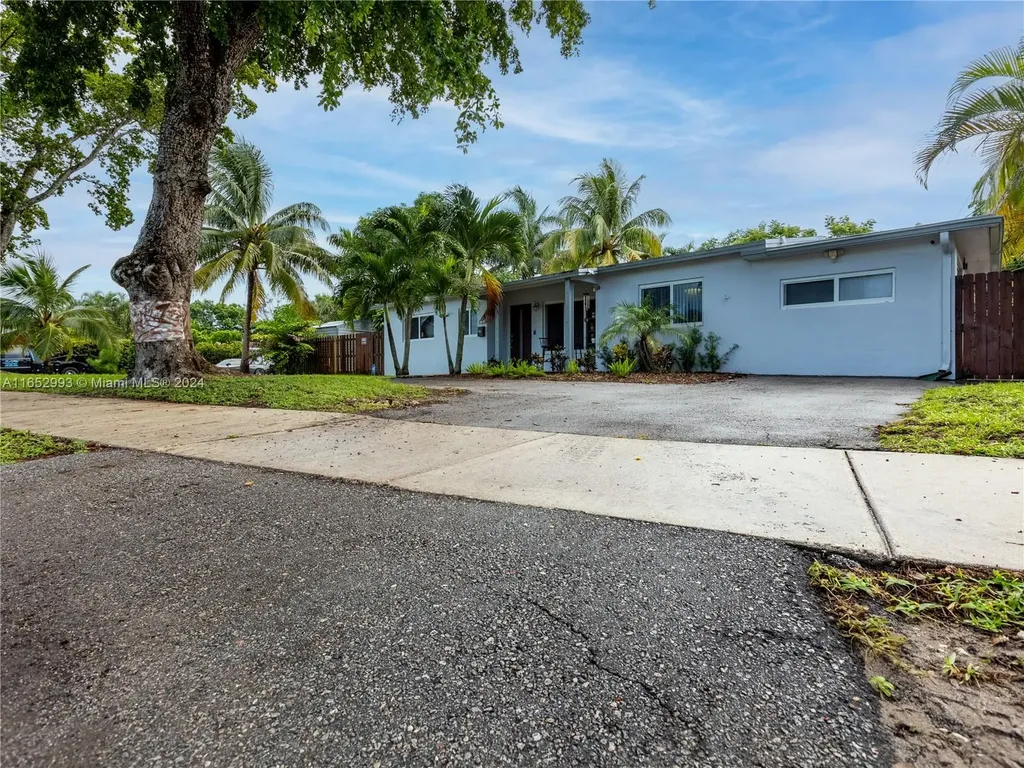 1800 SW 34th Avenue Fort Lauderdale FL 33312