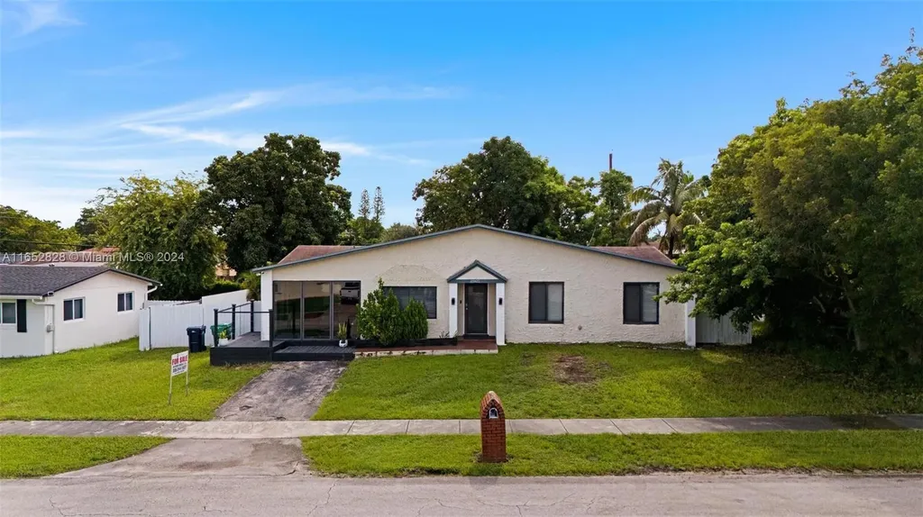 15921 SW 106th Avenue Miami FL 33157