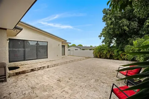 15921 SW 106th Avenue Miami FL 33157
