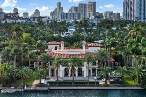 1525 W 24th Street Miami Beach FL 33140