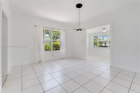 2112 SW 17th Street Miami FL 33145