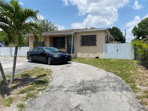 2985 NW 15th Street Miami FL 33125