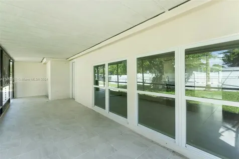 1171 NE 211th Terrace Miami FL 33179