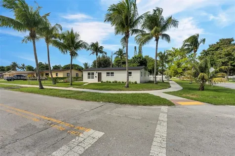1171 NE 211th Terrace Miami FL 33179