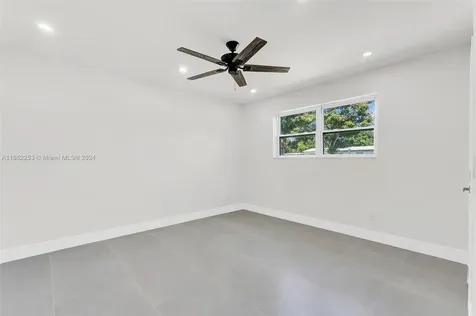 1171 NE 211th Terrace Miami FL 33179