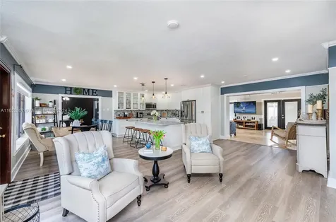 5565 W 13th Avenue Hialeah FL 33012