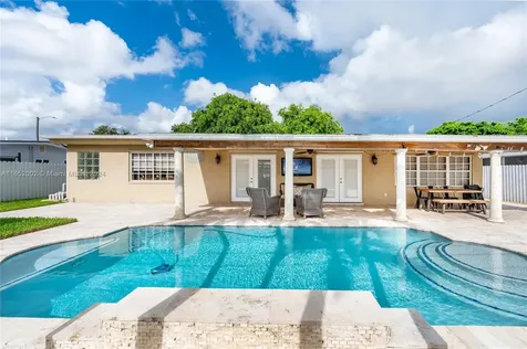 5565 W 13th Avenue Hialeah FL 33012