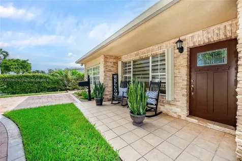5565 W 13th Avenue Hialeah FL 33012